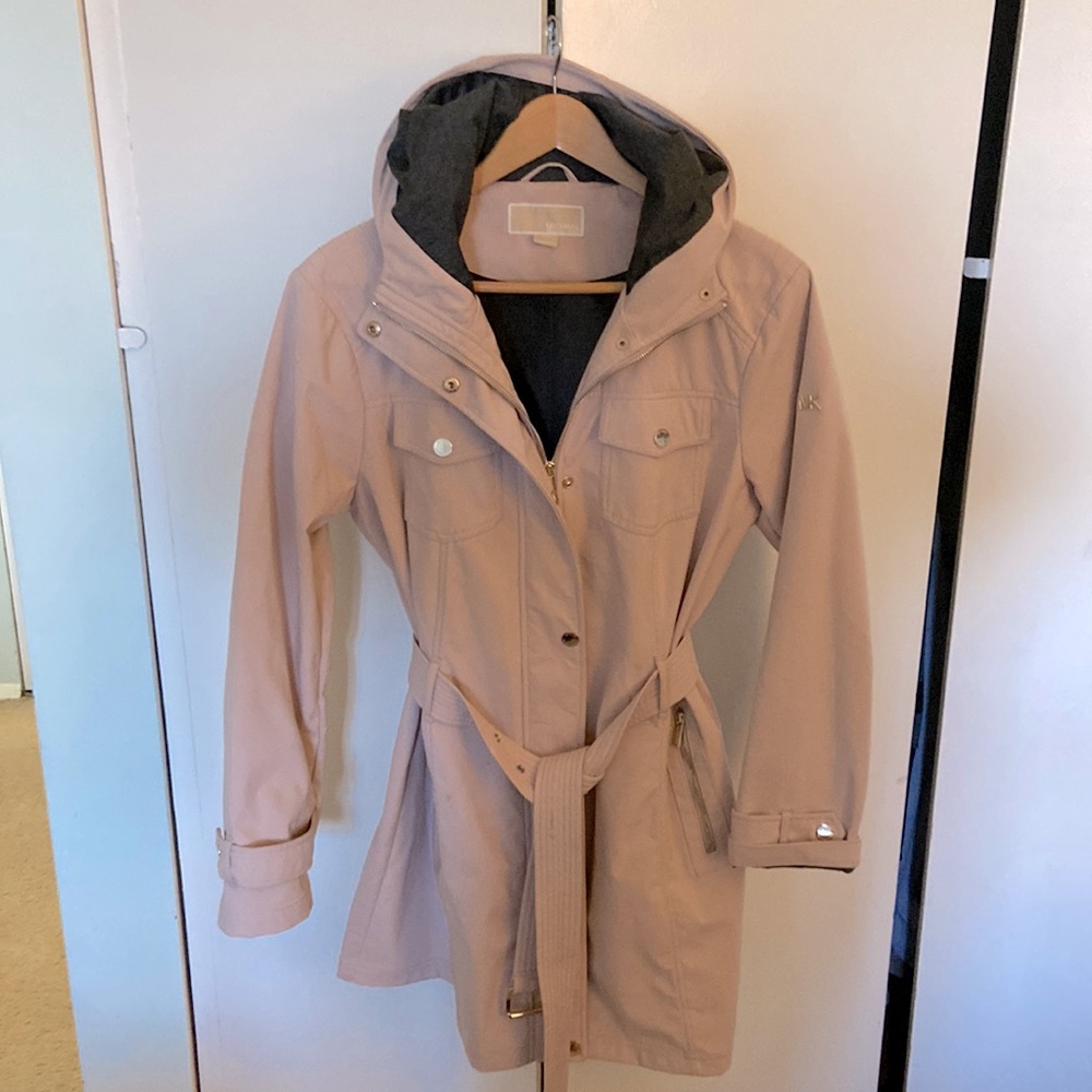 Michael Kora trench coat. Pink. Size large.